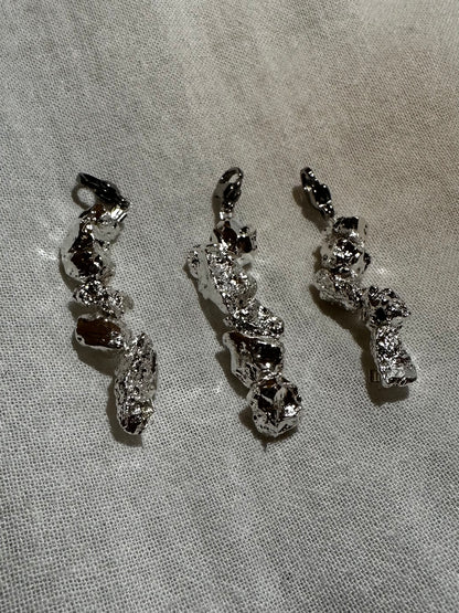 ORGANIC SILVER zip charm